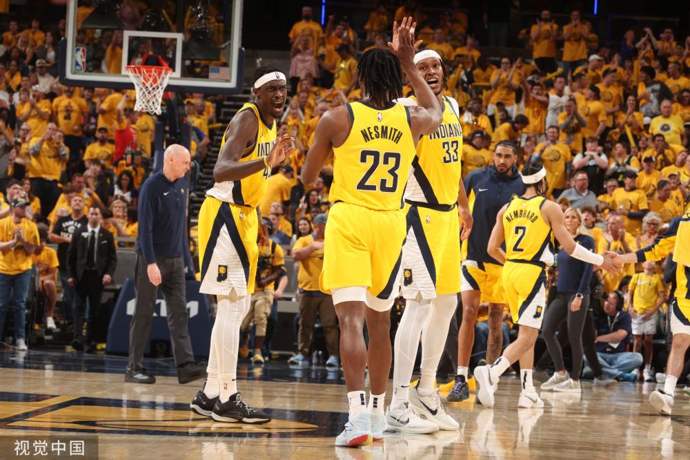 待和关注依 待和关注依